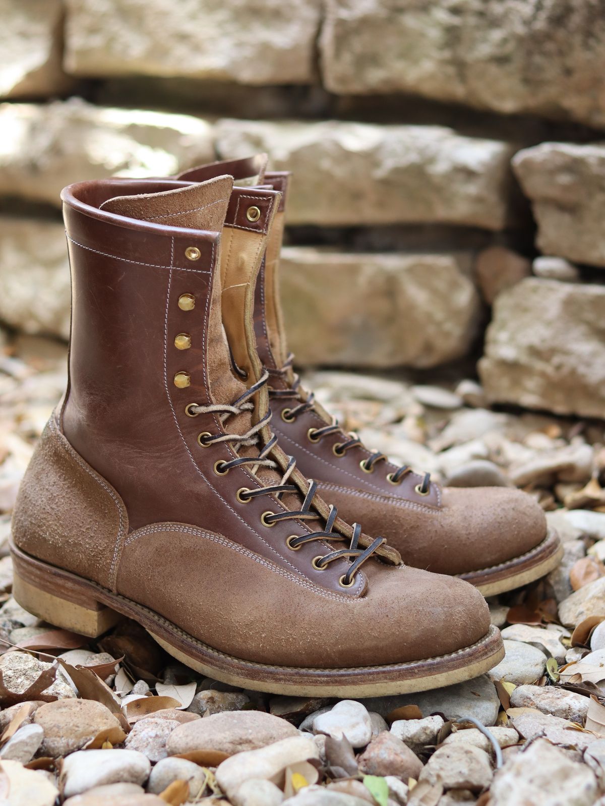 Photo by stepped_in_dookie_again on April 1, 2026 of the Sagara Valiant Old in Sagara Arborwax Amber Smooth & Sagara Arborwax Amber Reverse.