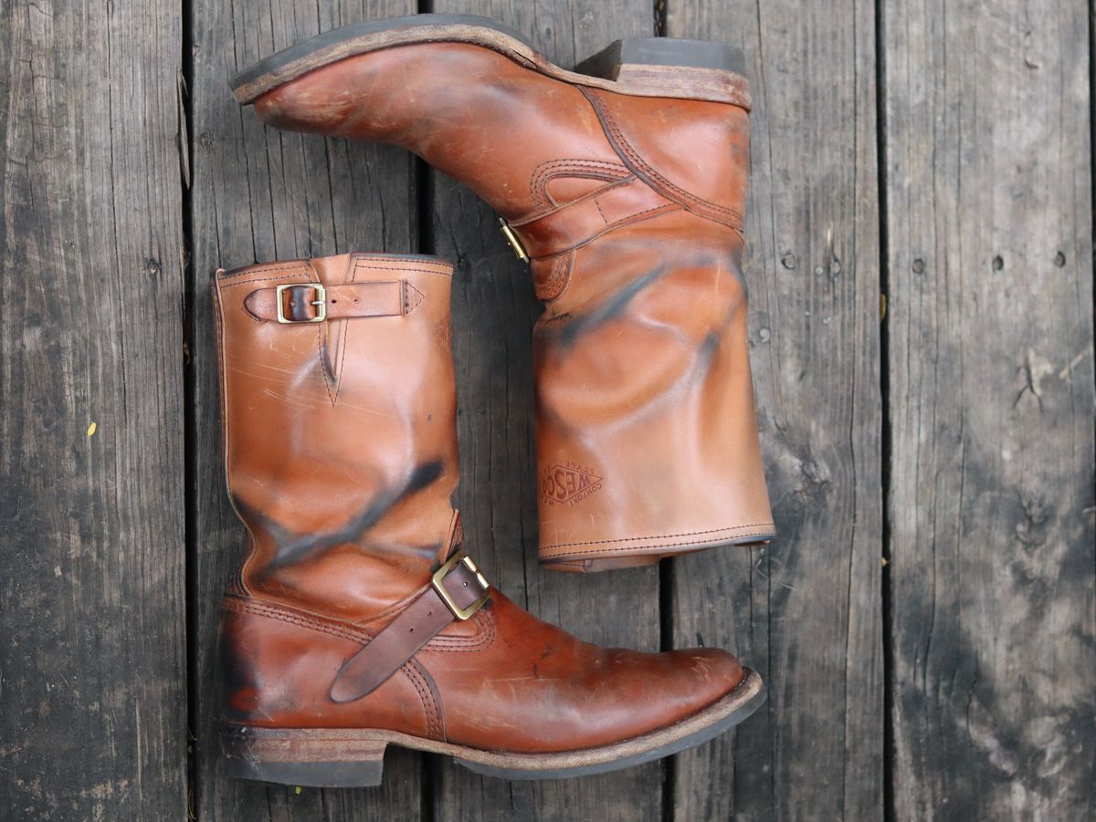 Photo by stepped_in_dookie_again on December 3, 2025 of the Wesco Mister Lou in Maryam Natural Horsehide.