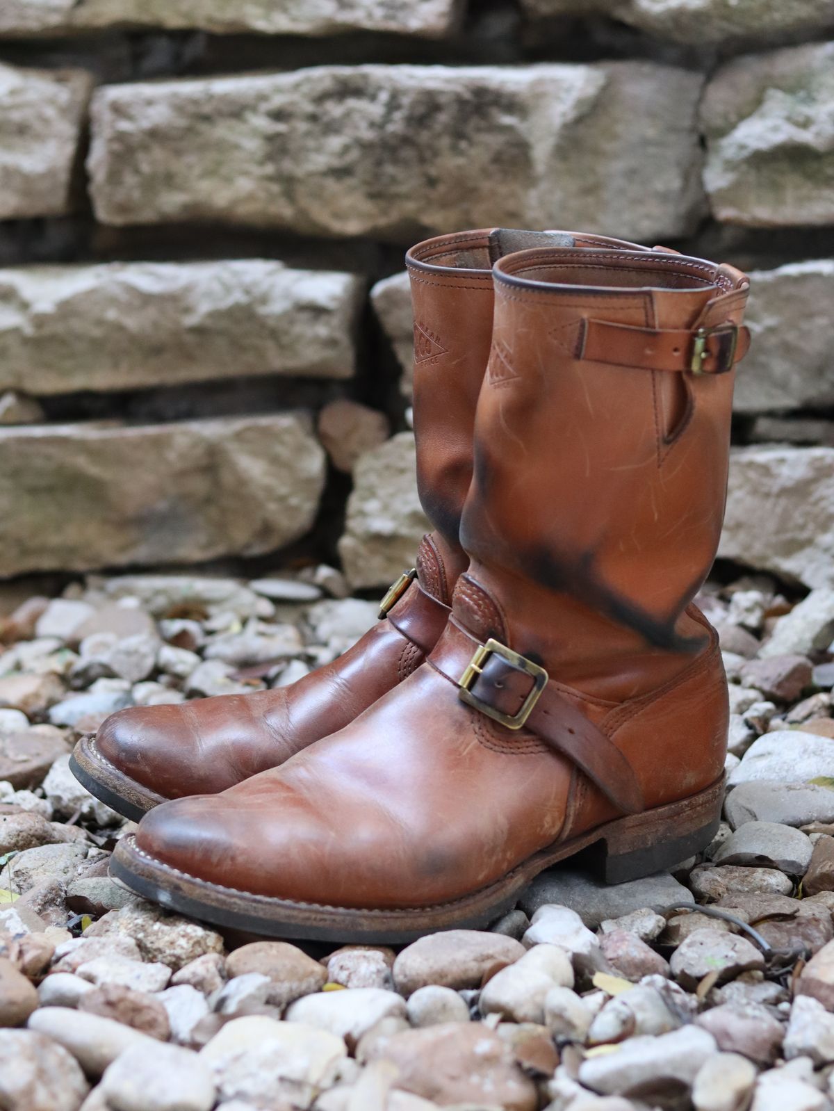 Photo by stepped_in_dookie_again on March 3, 2026 of the Wesco Mister Lou in Maryam Natural Horsehide.