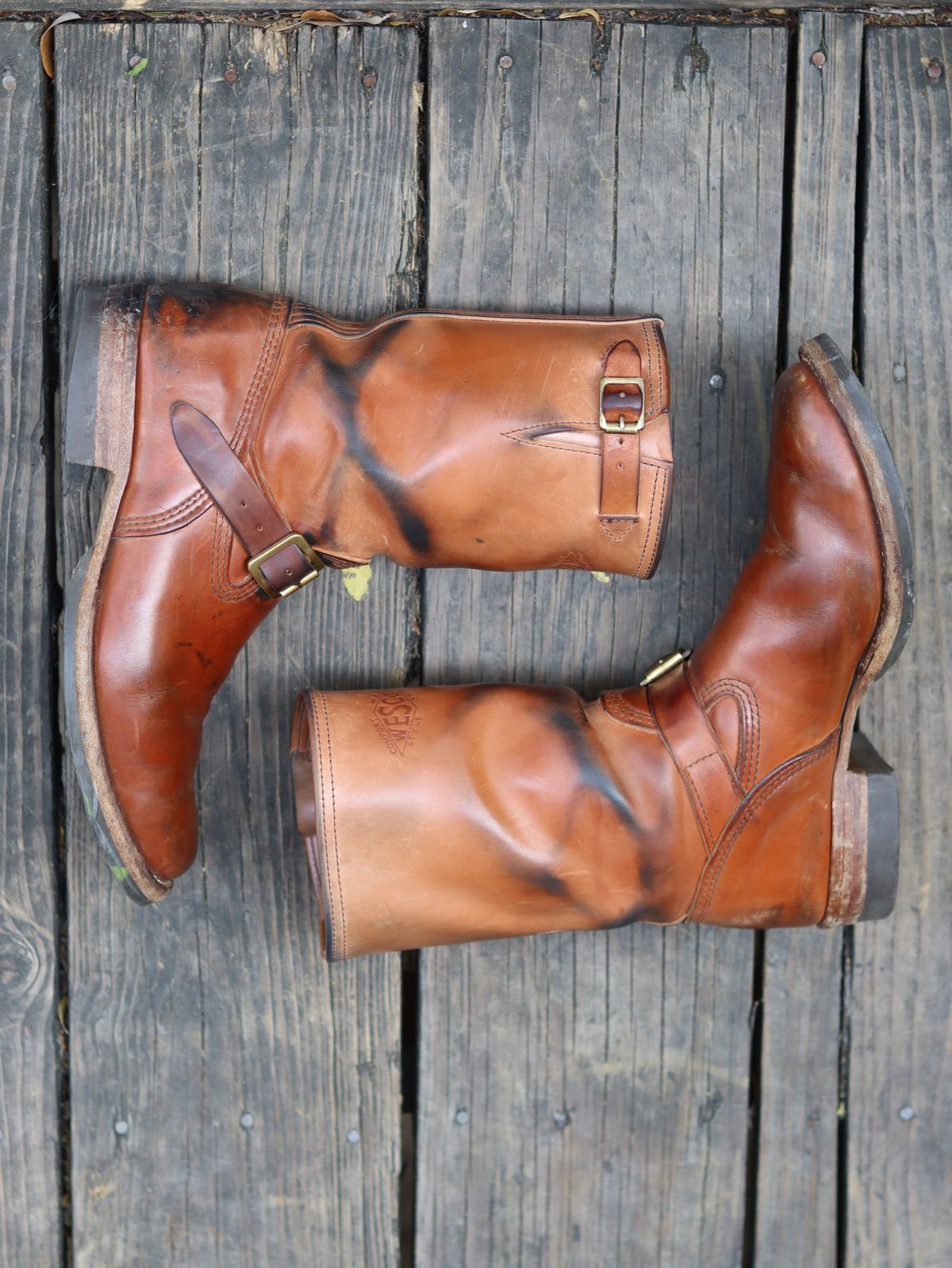 Photo by stepped_in_dookie_again on April 1, 2026 of the Wesco Mister Lou in Maryam Natural Horsehide.