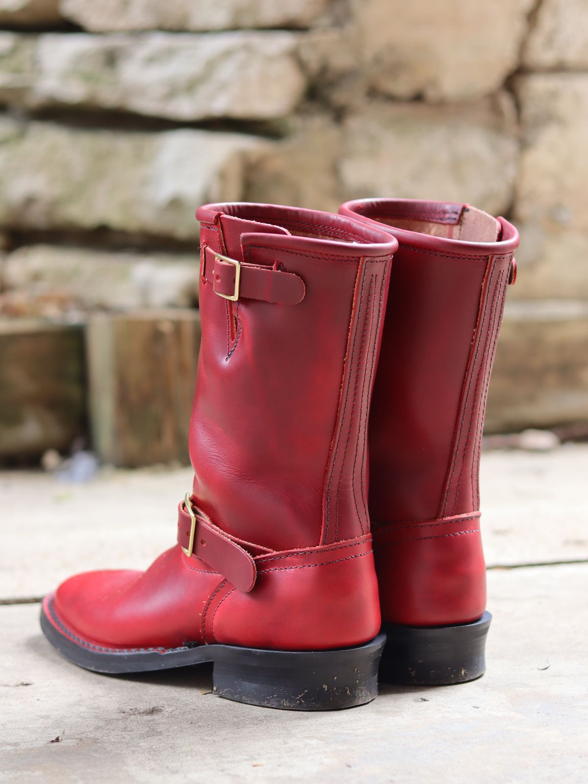 Photo by stepped_in_dookie_again on February 18, 2026 of the Nicks Brakeman in Wickett & Craig Crimson Double Stuffed.