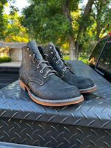 White's Semi-Dress in Seidel Black Oil Tan Roughout