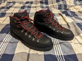 Danner Mountain Pass in Black Full Grain
