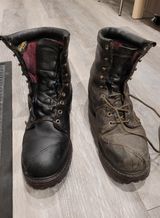 Trav's Outfitter Cove 709K Kevlar Logger in Black Heavy Oil Leather