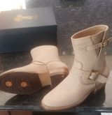 Prof Barnets Cliffwood Boots in Maryam Grigio Horsebutt