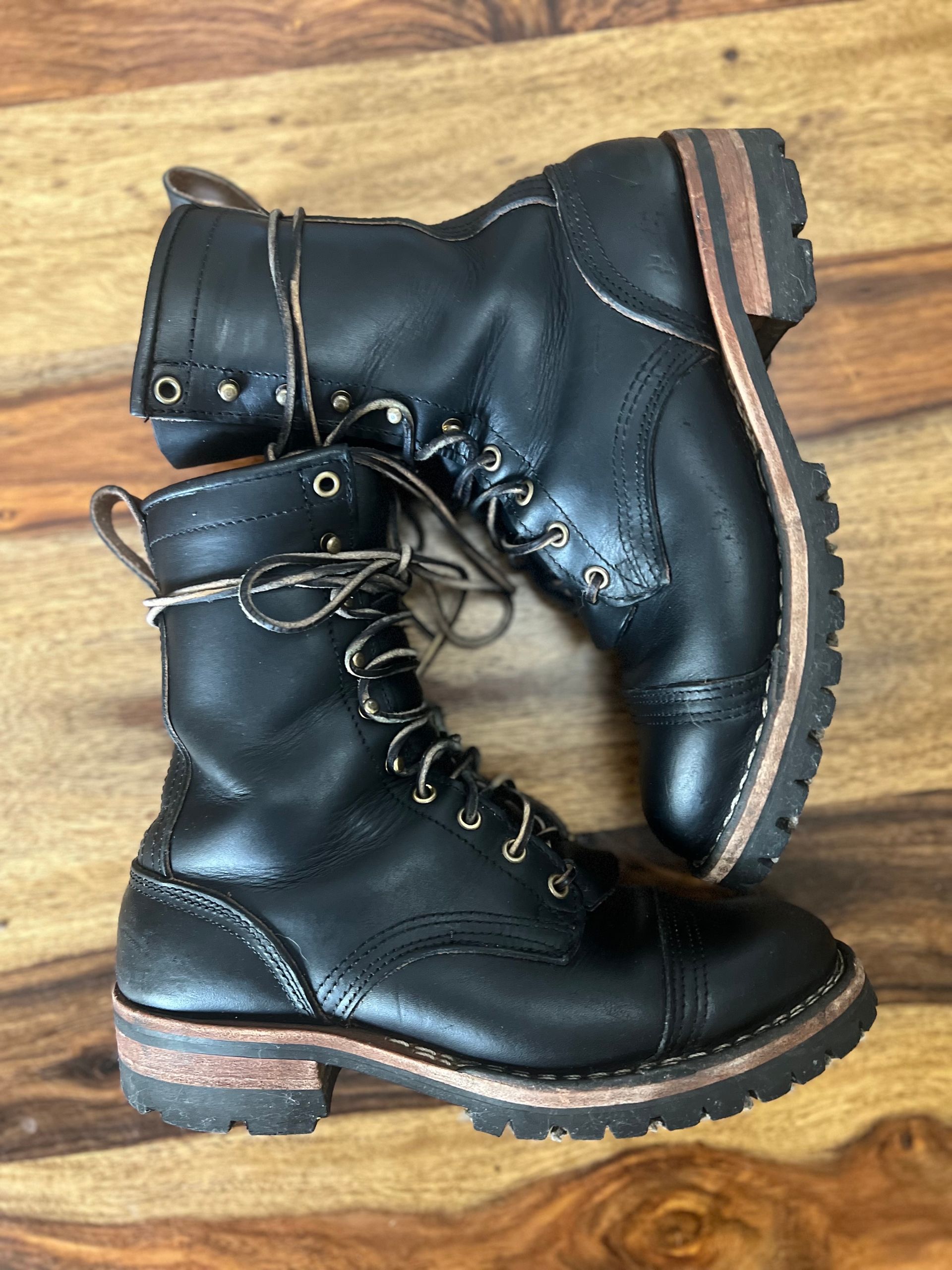 Nicks MTO in Wickett & Craig Black Oiled Latigo | Photo by ...