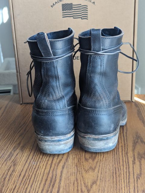 Photo by sassysasser on April 4, 2024 of the Nicks MTO in Horween Black Waxed Flesh.