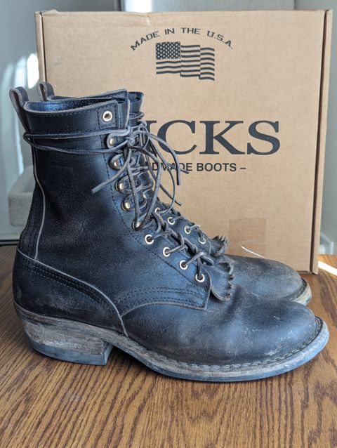 Photo by sassysasser on April 4, 2024 of the Nicks MTO in Horween Black Waxed Flesh.