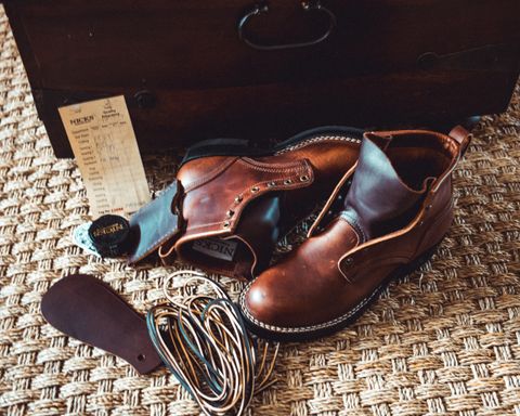 Photo by urban_spelunking on October 1, 2024 of the Nicks Custom Model in Italian Brown Cypress.