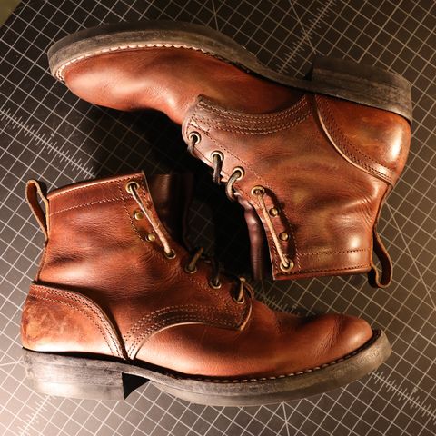 Photo by urban_spelunking on March 4, 2025 of the Nicks Custom Model in Italian Brown Cypress.