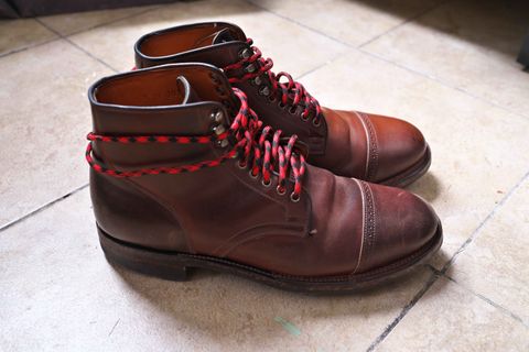 Photo by funfetti on April 4, 2024 of the Viberg Service Boot BCT in Horween Color 4 Shell Cordovan.