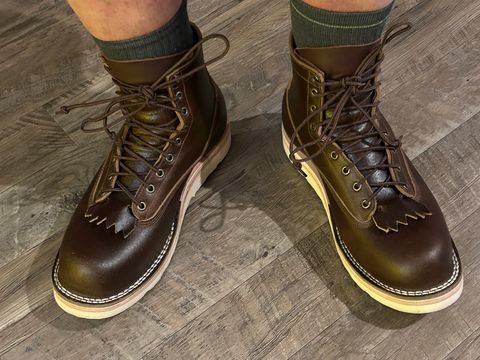 Photo by killerbootsman on February 16, 2024 of the Frank's Boots Rainier in Horween Cinnamon Waxed Flesh.