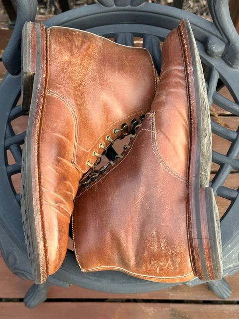 Photo by unsound_gambit on February 5, 2023 of the Grant Stone Edward Boot in Horween Honey Glazed Shell Cordovan.