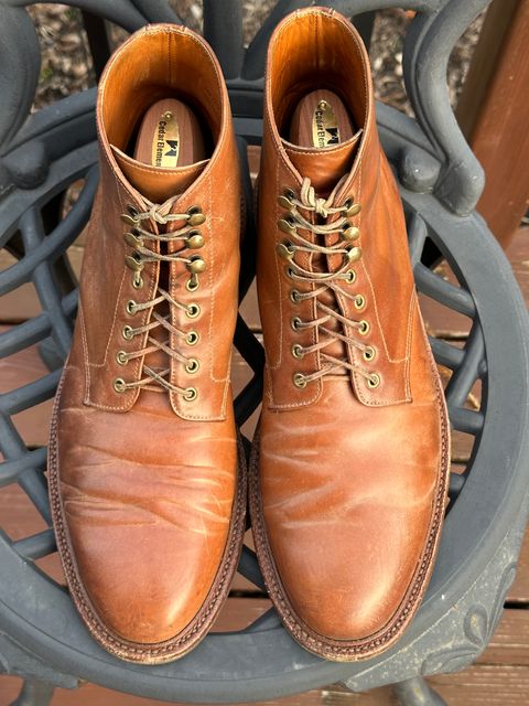 Photo by unsound_gambit on February 5, 2023 of the Grant Stone Edward Boot in Horween Honey Glazed Shell Cordovan.