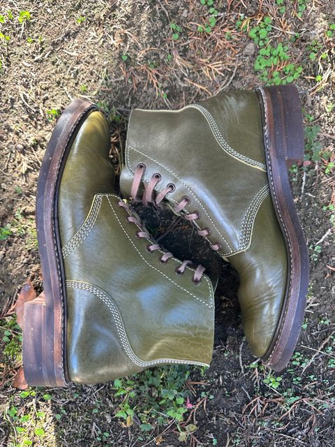 Photo by 8loop on November 5, 2022 of the John Lofgren M-43 Service Shoes in Shinki Olive Shrunken Horsebutt.