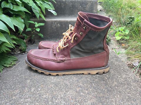 Photo by tdoellman on July 22, 2026 of the Russell Moccasin Co. Safari in S.B. Foot Walnut Timberjack & Olive Twill.