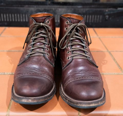 Photo by Hi.Im.Ron on February 6, 2024 of the Viberg Service Boot in Shinki Hikaku Dark Brown Latigo Horsehide.