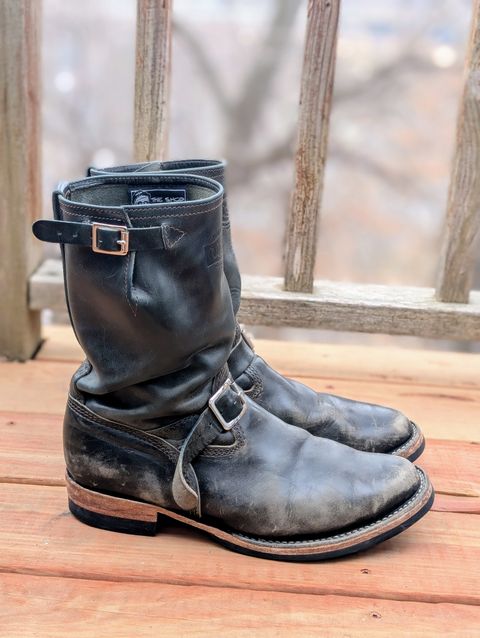 Photo by timelesstough on April 1, 2025 of the Wesco Mister Lou in Maryam Petrolio Waxed Black Horsehide.