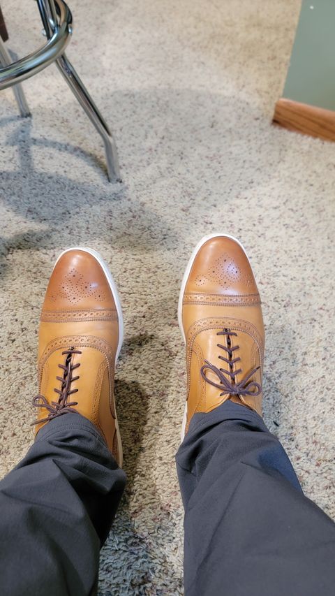 Photo by wizaxed on December 13, 2024 of the Allen Edmonds Strand Sneaker in Walnut Calfskin.