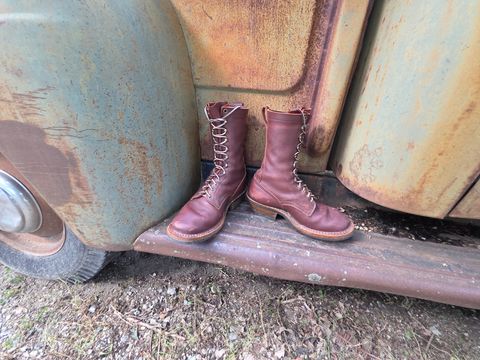 Photo by RabbitsOnTheMoon on July 5, 2026 of the White's x Rose Anvil Drifter in Seidel Red Dog Oil Tan.