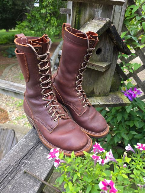 Photo by RabbitsOnTheMoon on July 5, 2026 of the White's x Rose Anvil Drifter in Seidel Red Dog Oil Tan.