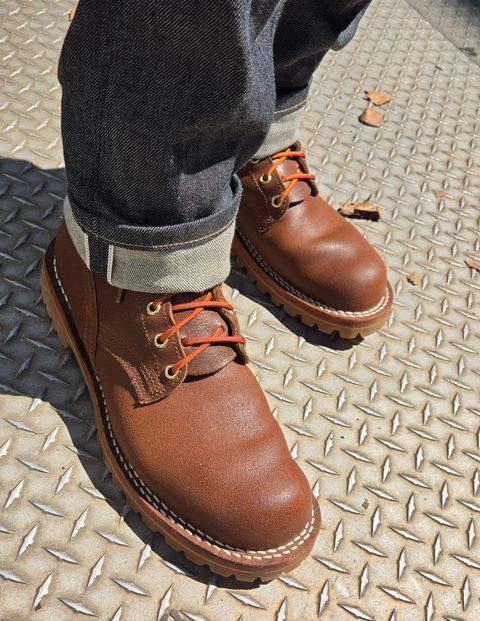 Photo by chuligani on July 12, 2026 of the Nicks Strider in Horween Ember Waxed Flesh.