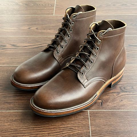 Photo by MukMukSifu on April 5, 2025 of the Viberg Service Boot in Horween Wheat Predator.