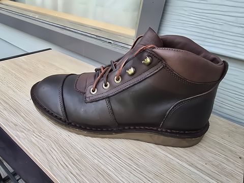 Photo by Elliot on October 27, 2024 of the Jim Green African Ranger in Brown Full Grain.