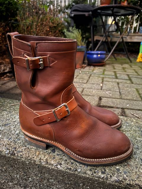 Photo by congressmancuff on February 6, 2026 of the Viberg Engineer in Horween Crust Chromexcel.