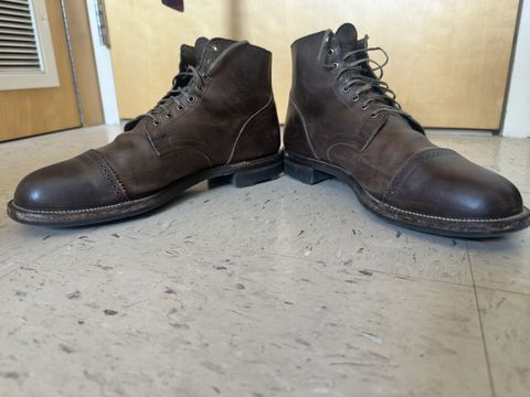 Photo by bbart on February 10, 2026 of the Viberg Service Boot PCT in Maryam 1071 Port Vitello Calf Nubuck.