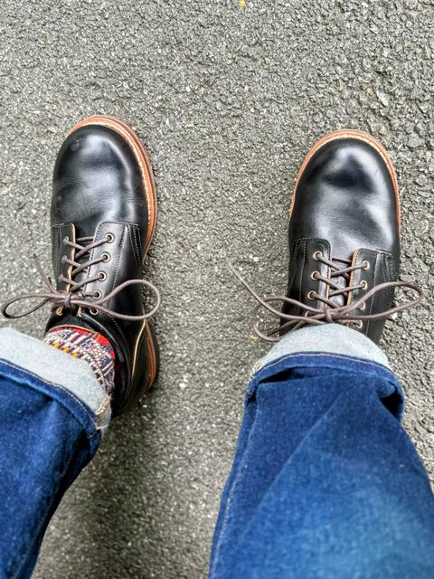 Photo by RealtorVic on July 16, 2025 of the Rolling Dub Trio Coupen in Horween Black Teacore Chromexcel.
