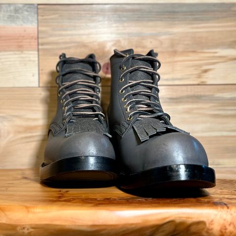 Photo by boot_loon on October 16, 2024 of the Nicks Prospector in Nicks/Seidel 1964 Gray Smooth.