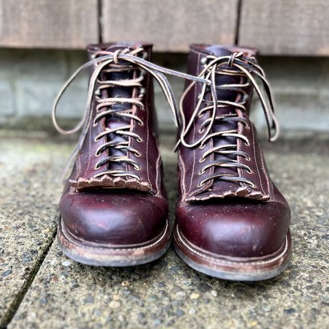 Photo by boot_loon on November 10, 2024 of the Caswell Boot Company Carver in Wickett & Craig Chestnut Oiled Latigo.