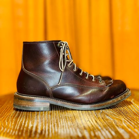 Photo by boot_loon on December 5, 2024 of the Caswell Boot Company Carver in Wickett & Craig Chestnut Oiled Latigo.