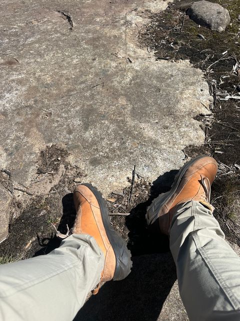 Photo by aussiebootboy on January 1, 2026 of the Goral Samara in Maryam Natural Veg Tan.