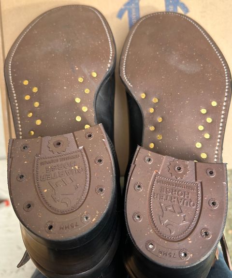 Photo by woolwonders on July 7, 2026 of the Unsung U 22-2 Engineer Boot in Maryam Italian Vachetta Horsebutt Overdyed Black.
