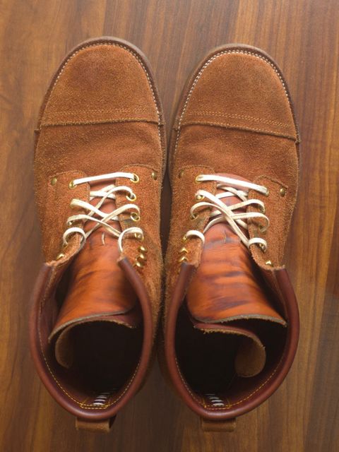 Photo by katzpowa on April 5, 2025 of the Iron Boots The Chosen One in S.B. Foot Dune Roughout Suede.