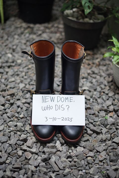 Photo by kkelunturan on October 3, 2025 of the Junkard Enginer boots 11 Inch in Seidel Black Double Shot.