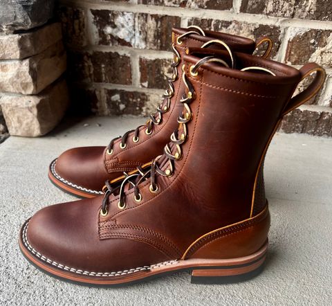 Nicks Falcon in Spokane Brown | Photo by outlier | October 17