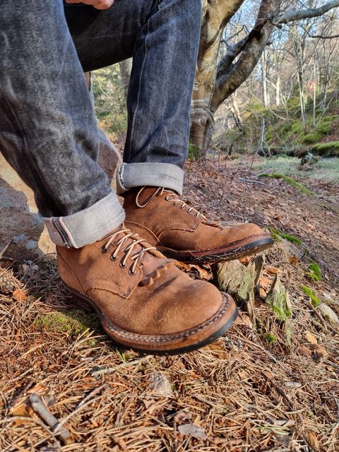 Photo by cammyxp on February 26, 2024 of the White's 350 Cruiser in Seidel Distressed Roughout.