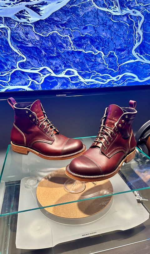 Photo by kifly178 on March 24, 2025 of the Bordon Tukano Boots in Wickett & Craig Chestnut Oiled Latigo.