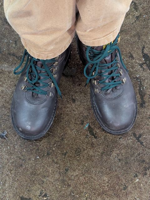 Photo by iosist on February 18, 2025 of the Jim Green Razorback in Brown Full Grain.