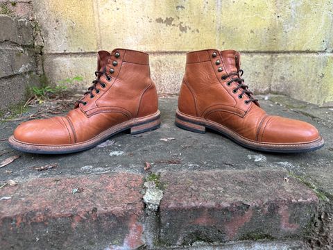 Photo by RUNNOFT on May 24, 2024 of the Parkhurst The Richmond in Horween Natural Dublin.