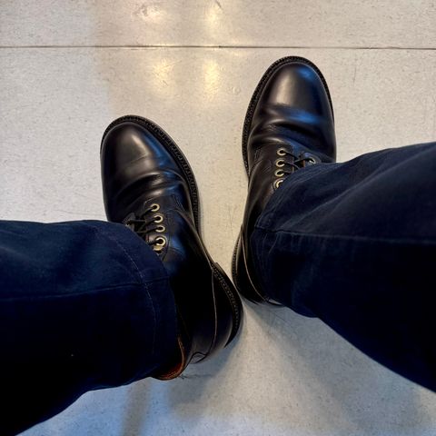 Photo by stinkypatina on July 13, 2026 of the Grant Stone Diesel Boot in Horween Black Chromexcel.