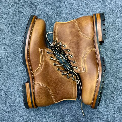 Photo by stinkypatina on November 27, 2025 of the Truman Plain Toe Boot in British Tan Grizzly.