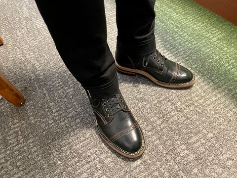 Photo by Faded.Patina on January 8, 2025 of the Jakkrabbits Service Boot in Shinki Black Teacore Horsehide.