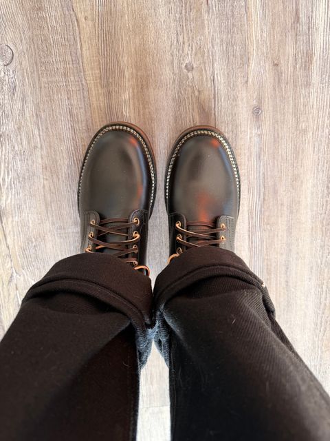 Photo by RockCityWelt on February 20, 2026 of the Brake House Flat Plain Toe Service Boot 3901 in Black Taiwan TYCHE Waxed Cowhide.
