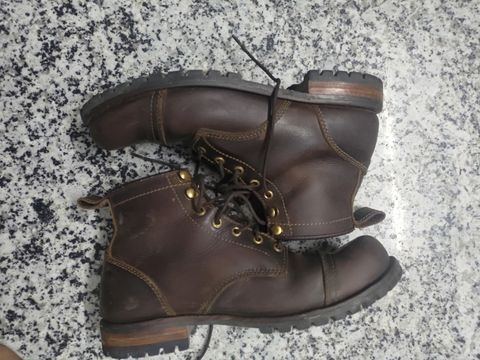 Photo by avikishoresoni on May 4, 2026 of the Craft & Glory Ranger Boots 6" (Vintage Brown) Goodyear Welted in Full Grain Waxed Water Buffalo.