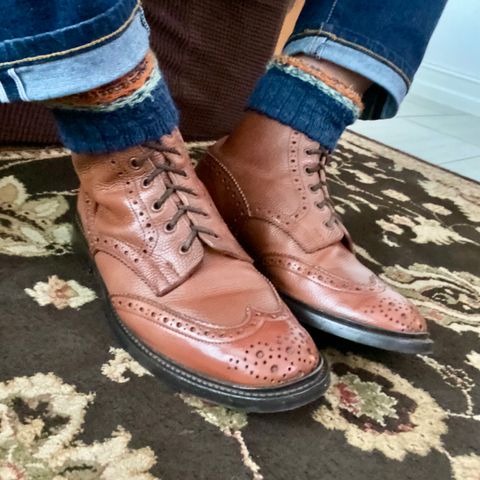 Photo by Colonel_Gringo on July 11, 2026 of the Tricker's Stow Country Boot in Sienna Olivvia Scotch Grain.