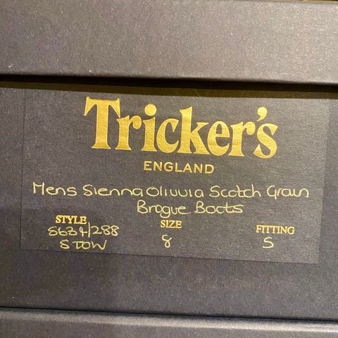 Photo by Colonel_Gringo on July 12, 2026 of the Tricker's Stow Country Boot in Sienna Olivvia Scotch Grain.